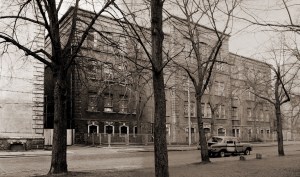 L.-Neustadt, Schulze-Delitzsch-Str. 23 und 25  im März 1983