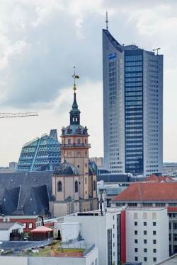 Leipzig, City-Hochhaus vom Norden, Oktober 2013